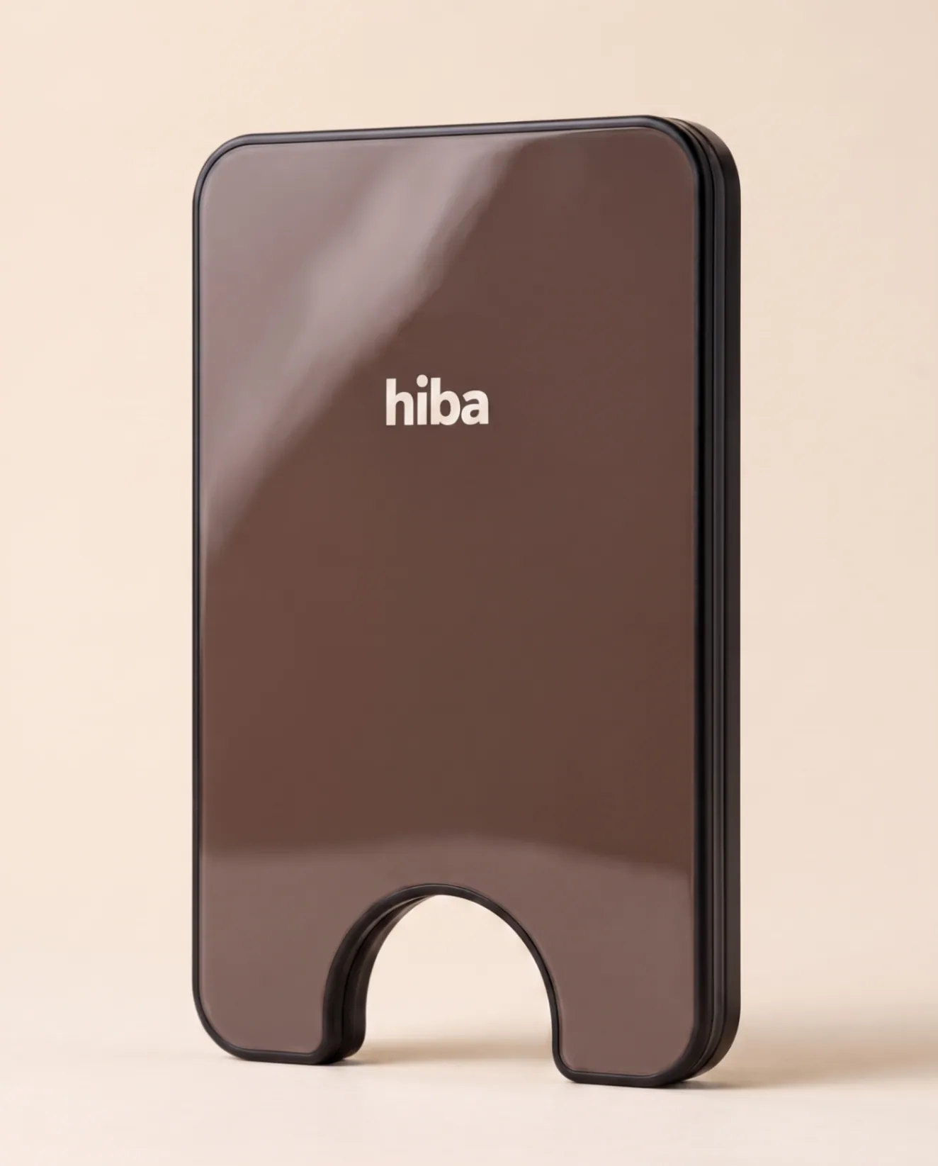 HIBA Cocoa cardholder matching a soft life aesthetic